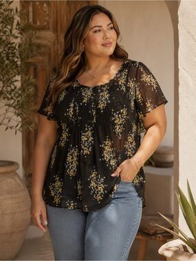 974. Women’s Black Floral Short-Sleeve Blouse - Plus Size
